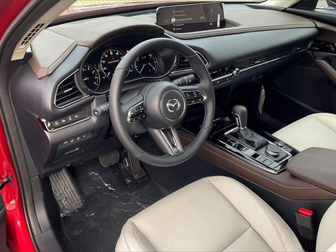 New 2025 MAZDA CX-30 2.5 Turbo w/ Premium Plus Pkg image 8