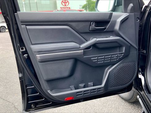 New 2026 Toyota Tacoma SR5 AWD/4WD image 10