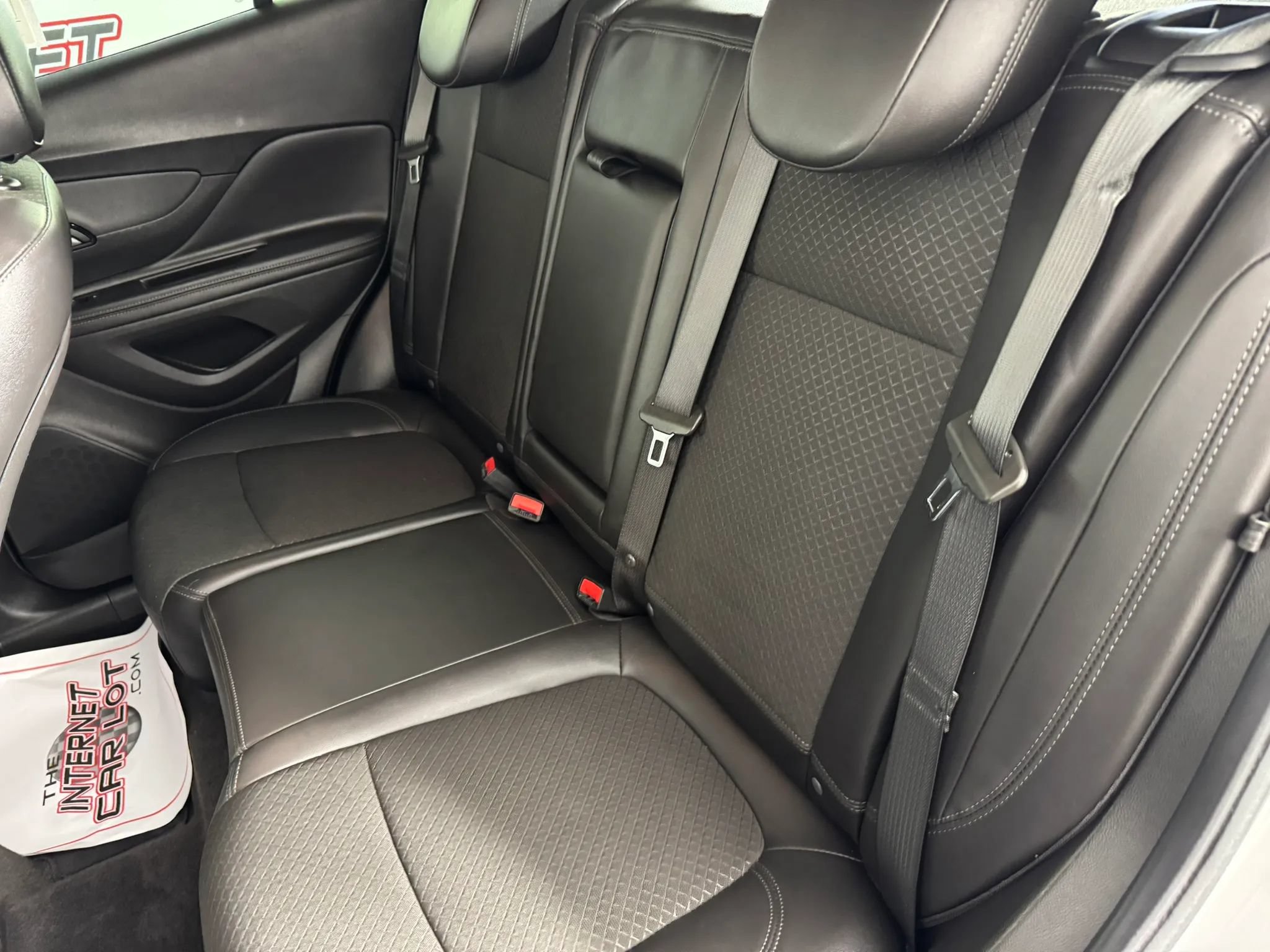 Used 2020 Buick Encore Preferred FWD image 35