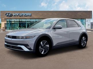 New 2026 Hyundai Ioniq 5 SE video 2