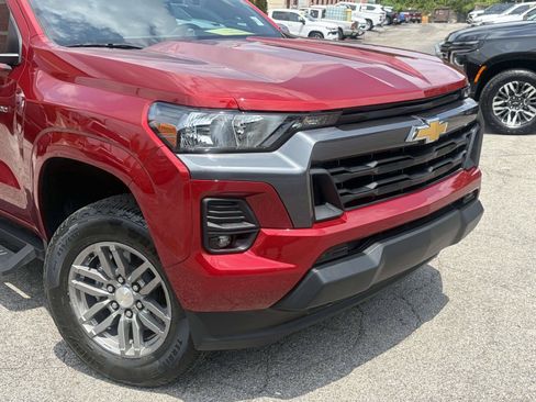 Used 2023 Chevrolet Colorado LT w/ LT Convenience Package AWD/4WD image 24