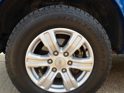 Used 2019 Ford Ranger XLT w/ Equipment Group 301A Mid AWD/4WD image 12