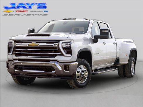 Used 2026 Chevrolet Silverado 3500 High Country w/ High Country Premium Package AWD/4WD image 1