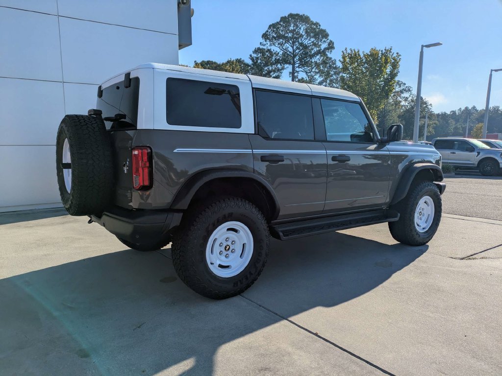 New 2026 Ford Bronco Heritage Edition AWD/4WD image 4