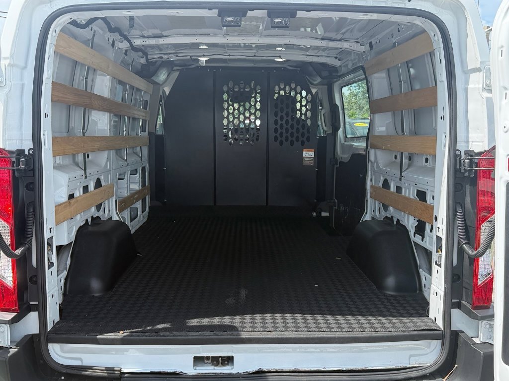 Used 2025 Ford Transit 250 Low Roof w/ Exterior Upgrade Package RWD image 15