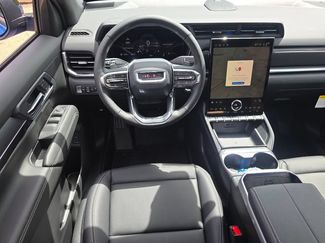 New 2026 GMC Terrain Elevation w/ Elevation Premium Package AWD/4WD video 3