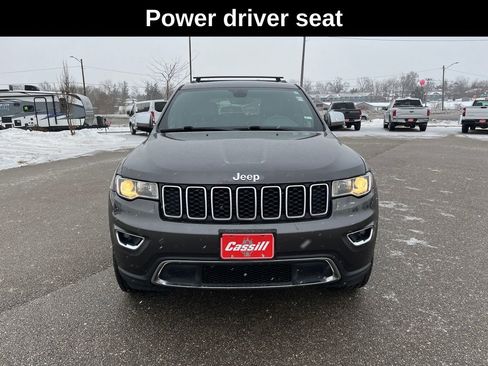 Used 2018 Jeep Grand Cherokee Limited image 10