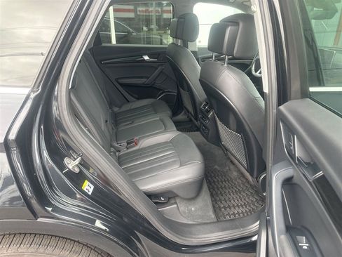 Used 2020 Audi Q5 2.0T Premium Plus w/ Premium Plus Package AWD/4WD image 11