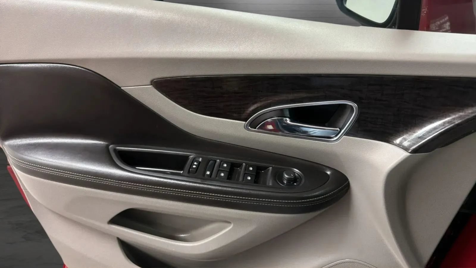 Used 2015 Buick Encore Premium w/ Experience Buick Package FWD image 17