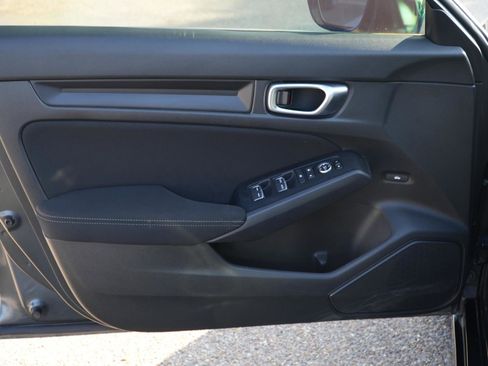 Used 2024 Honda Civic Sport image 13