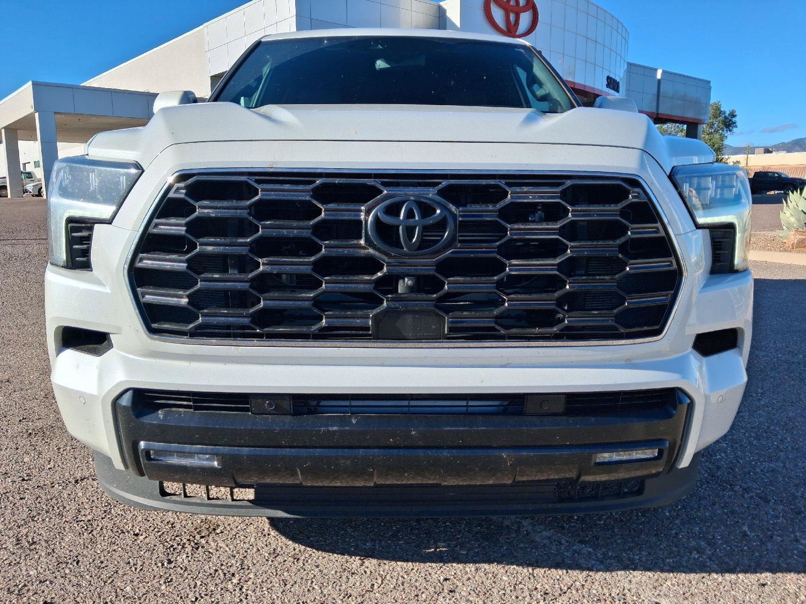 Used 2024 Toyota Sequoia Platinum AWD/4WD image 9