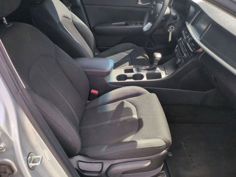 Used 2020 Kia Optima LX image 26