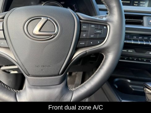 Used 2019 Lexus UX 250h w/ Premium Package AWD/4WD image 11