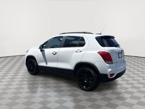 Certified 2022 Chevrolet Trax LT w/ Sport Edition AWD/4WD image 7