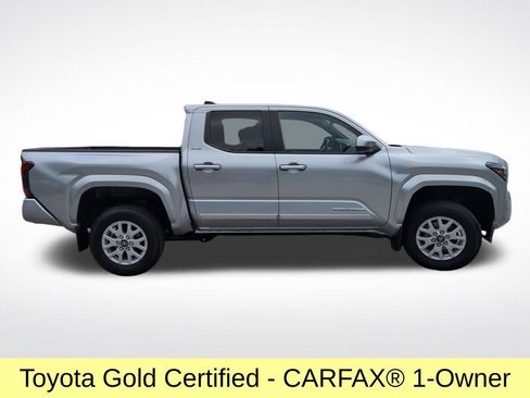 Certified 2024 Toyota Tacoma SR5 AWD/4WD image 7