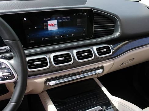 Used 2022 Mercedes-Benz GLE 350 w/ Premium Package image 18