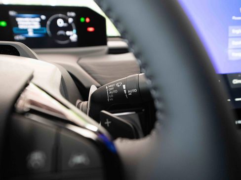 New 2026 Toyota C-HR AWD/4WD image 14