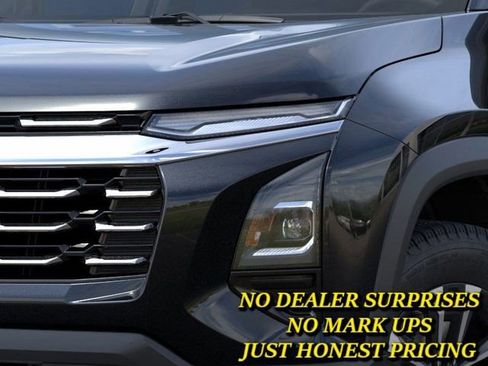 New 2026 Chevrolet Equinox LT w/ Safety and Technology Package image 9