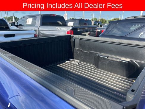 Used 2024 Toyota Tacoma SR5 AWD/4WD image 6