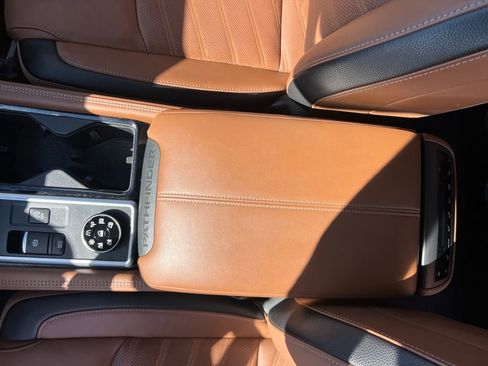 Certified 2024 Nissan Pathfinder Platinum w/ Cargo Package image 30