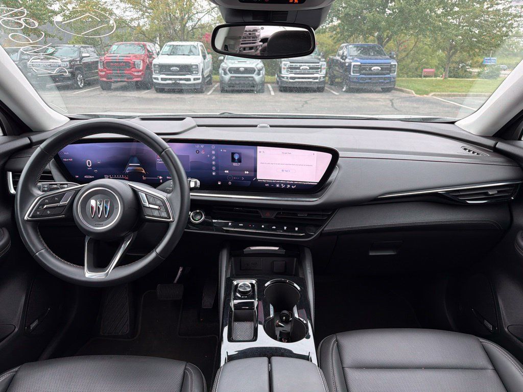 Used 2024 Buick Envision Preferred AWD/4WD image 5