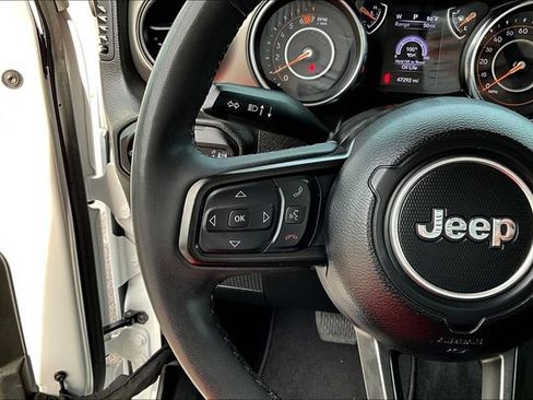 Used 2023 Jeep Wrangler Unlimited Sport AWD/4WD image 13