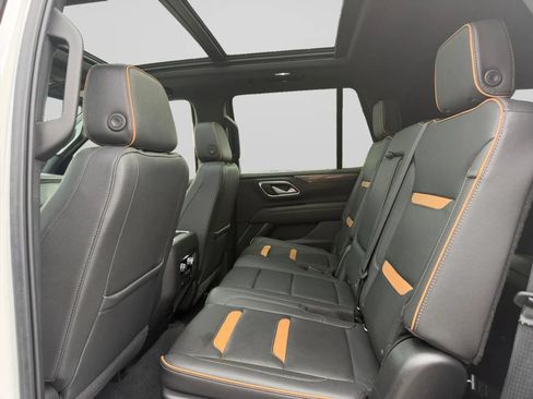 Used 2022 GMC Yukon AT4 AWD/4WD image 27