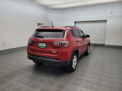 Used 2020 Jeep Compass Latitude FWD image 9