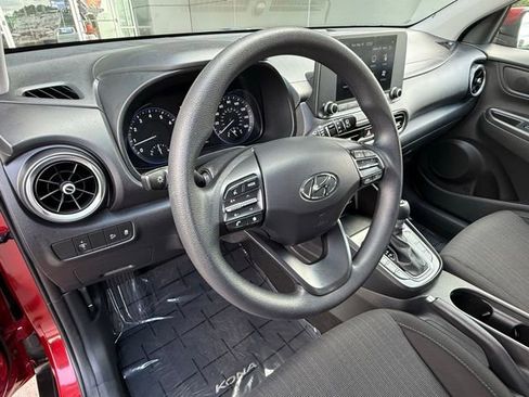 Used 2023 Hyundai Kona SEL FWD image 10