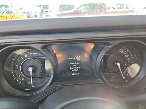 Used 2025 Jeep Wrangler Backcountry image 9