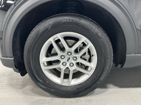 Used 2025 Ford Explorer Active image 62