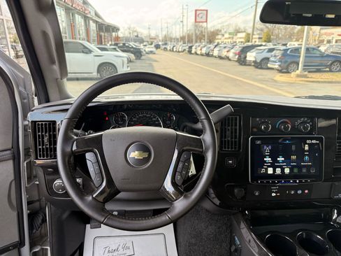 Used 2023 Chevrolet Express 2500 Extended RWD image 53