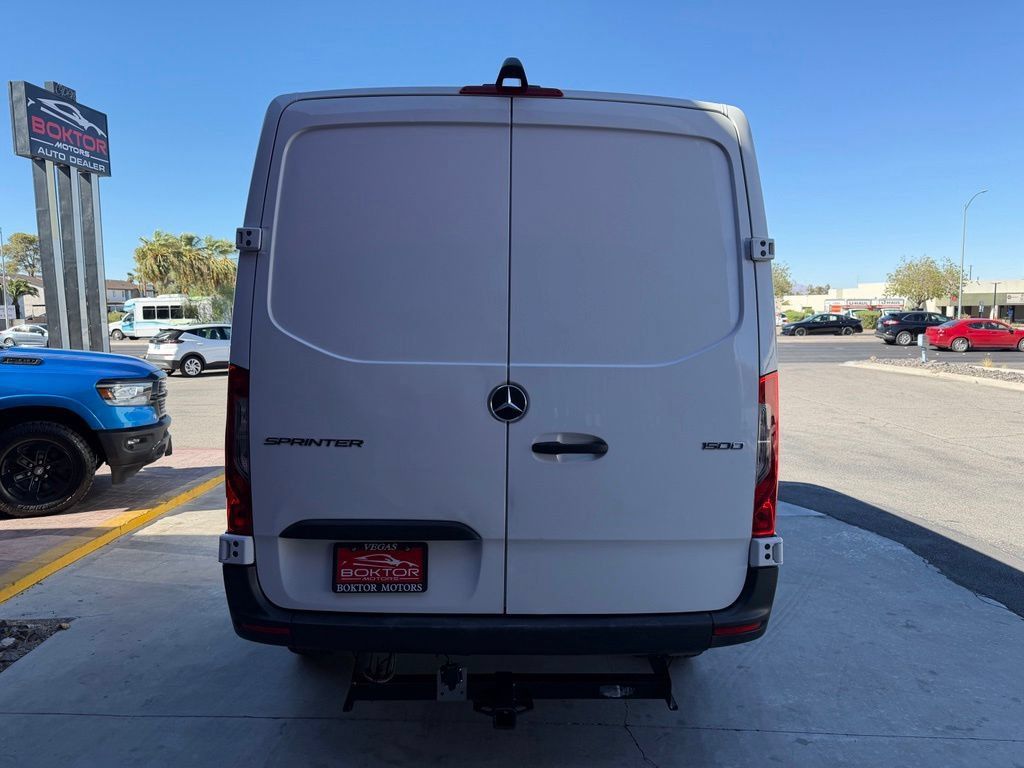 Used 2019 Mercedes-Benz Sprinter 144 image 14