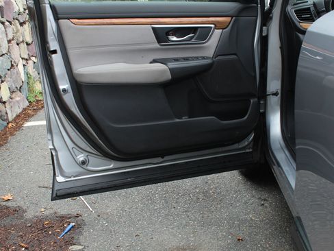 Used 2018 Honda CR-V EX image 12