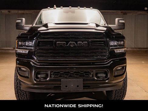 Used 2023 RAM 3500 Limited image 4