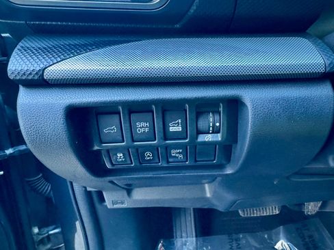 Used 2021 Subaru Forester Limited image 38