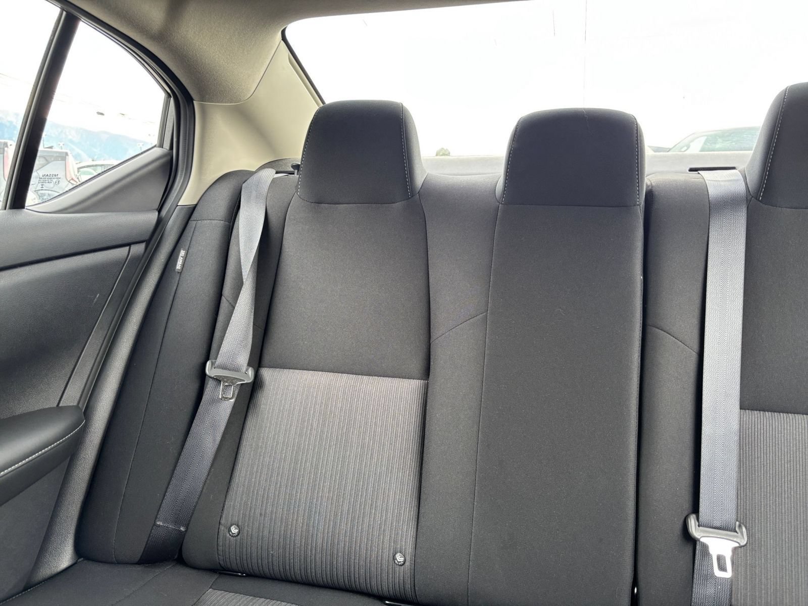Used 2025 Nissan Sentra SV FWD image 37