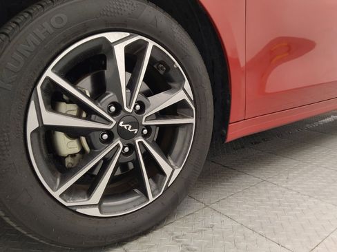 Used 2024 Kia Forte LXS FWD image 31