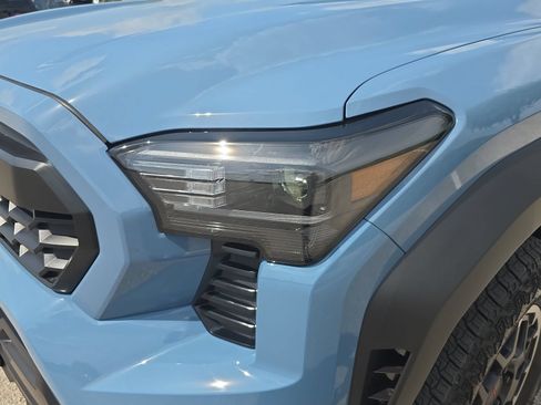 New 2026 Toyota Tacoma TRD Off-Road AWD/4WD image 27