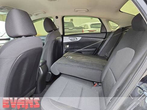Used 2024 Kia Forte LXS FWD image 20