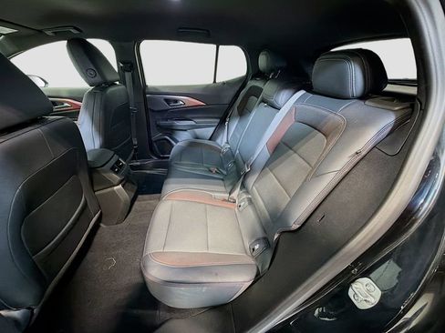 Used 2024 Chevrolet Equinox EV RS FWD image 24