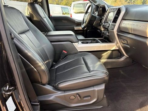 Used 2020 Ford F350 Lariat w/ Lariat Ultimate Package image 19