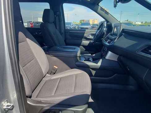 Used 2024 Chevrolet Tahoe LS RWD image 26