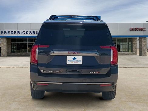 Used 2023 GMC Yukon XL AT4 image 4