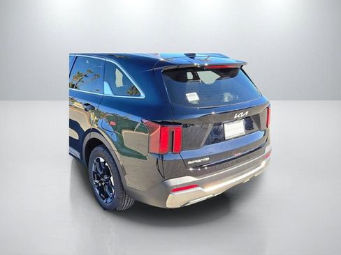 New 2026 Kia Sorento S w/ S Panoramic Sunroof Package FWD image 8