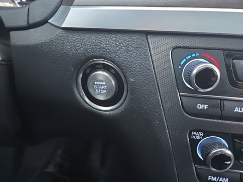 Used 2017 Genesis G80 3.8 w/ Option Group 03 image 31