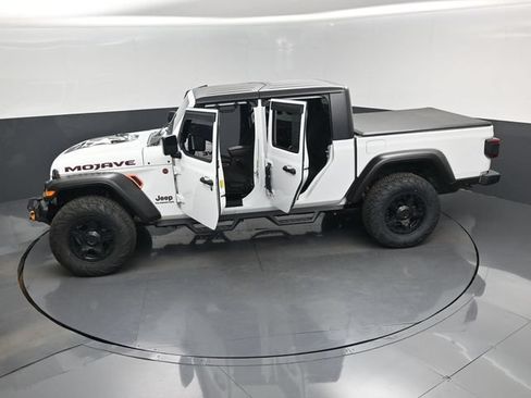 Used 2021 Jeep Gladiator Mojave AWD/4WD image 17