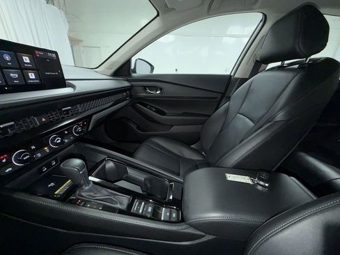 Certified 2024 Honda Accord Touring image 21