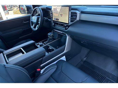 New 2026 Toyota Tundra Limited image 17