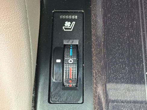 Used 2023 Lexus GX 460 Premium w/ Premium Plus Package image 31